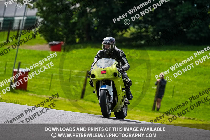 cadwell no limits trackday;cadwell park;cadwell park photographs;cadwell trackday photographs;enduro digital images;event digital images;eventdigitalimages;no limits trackdays;peter wileman photography;racing digital images;trackday digital images;trackday photos